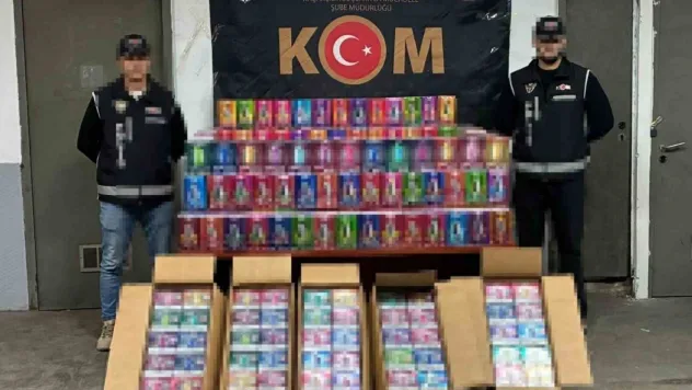 Beylikdüzü'nde okul çevrelerinde dron destekli denetim: 34 bin kaçak elektronik sigara ele geçirildi