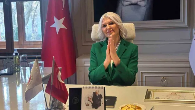 Bilecik'in ilk kadın belediye başkanı göreve başladı