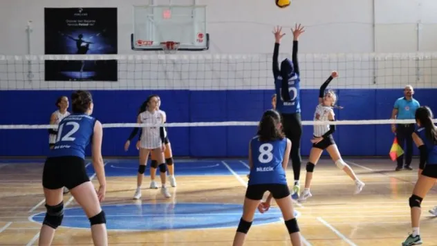 Bilecik'te öğrenciler hem sporda hem okulda başarı için mücadele ediyor