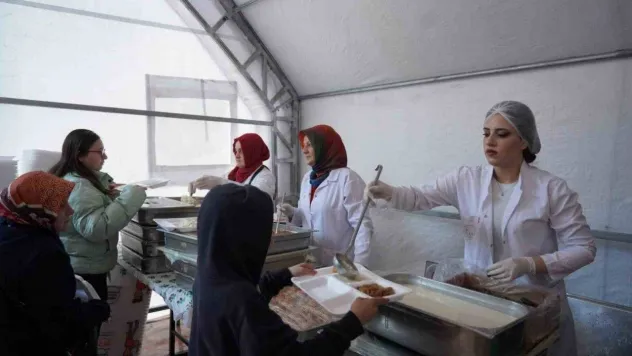 Bilecik'te Ramazan ayında paylaşma ve dayanışma geleneği sürüyor