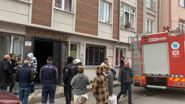 Bodrum katta yakılan mangal ateşi itfaiyeyi alarma geçirdi