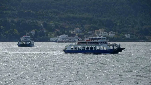 Bozcaada ve Gökçeada'ya yarınki tüm feribot seferleri iptal edildi
