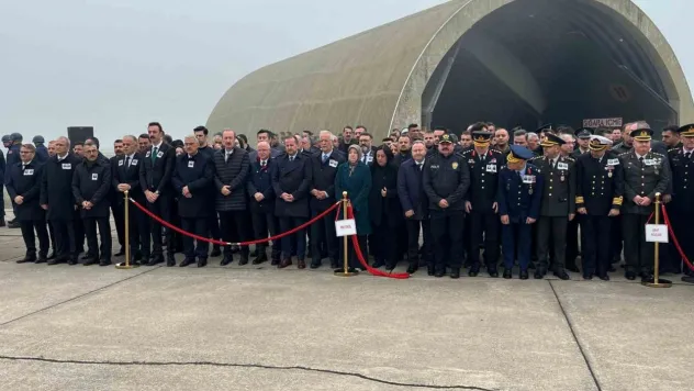 Bursa şehitlerine sis engeli...Şehitleri taşıyan uçak sisten dolayı Bursa'yı pas geçti