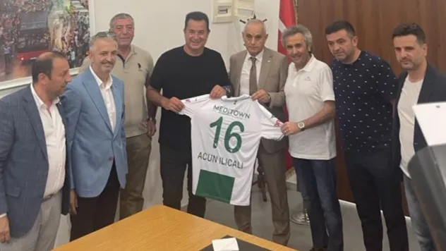 Bursaspor Başkanı Recep Günay ile Acun Ilıcalı bir araya geldi