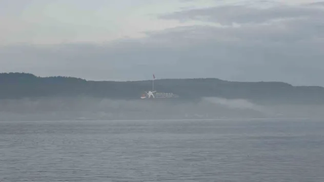 Çanakkale Boğazı, sis sebebiyle gemi geçişlerine kapatıldı