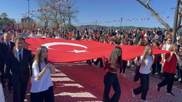 Çanakkale'de Cumhuriyet Bayramı coşkusu yaşanıyor