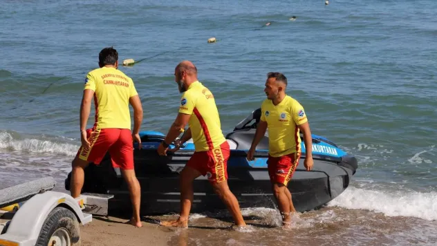 Cankurtaranlar sıfır can kaybıyla 4 aylık görevlerini tamamladı