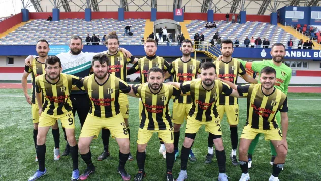 Çantaköy bi arkadaşa bakıp çıktı 7-0