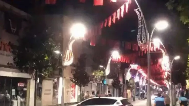 Çark Caddesi'nde şüpheli çanta ekipleri harekete geçirdi
