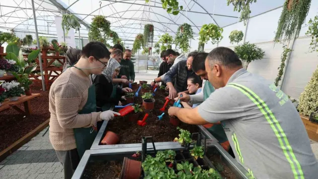 Çayırova'da özel bireyler doğayla buluştu
