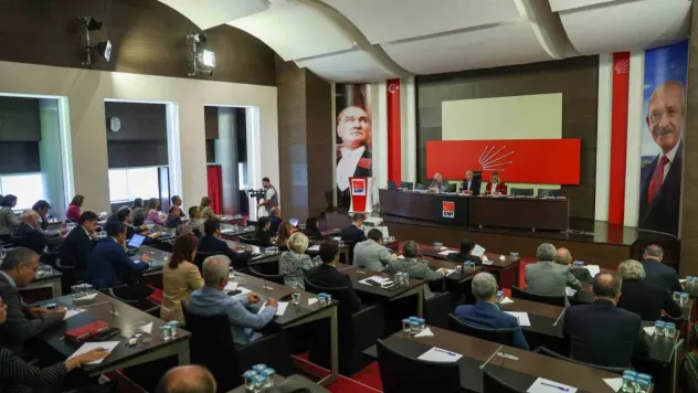 CHP'de kurultay tarihi 4-5 Kasım olarak belirlendi