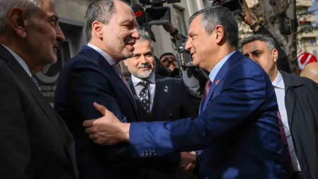 CHP Genel Başkanı Özel'den Yeniden Refah Partisi Genel Başkanı Erbakan'a ziyaret