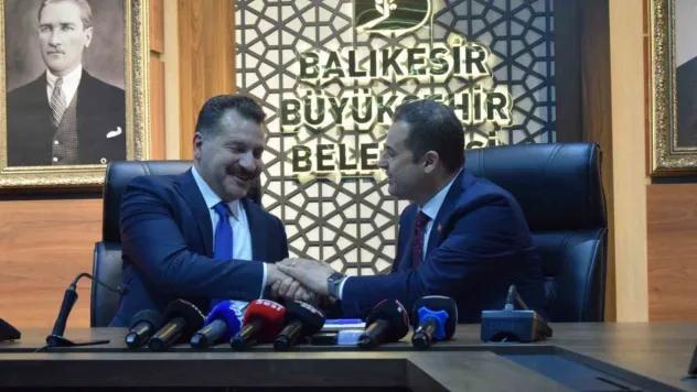 CHP'li başkanlar görevlerini devraldı
