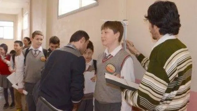Çocuklarımız Hayata Karşı Dik Duruyor
