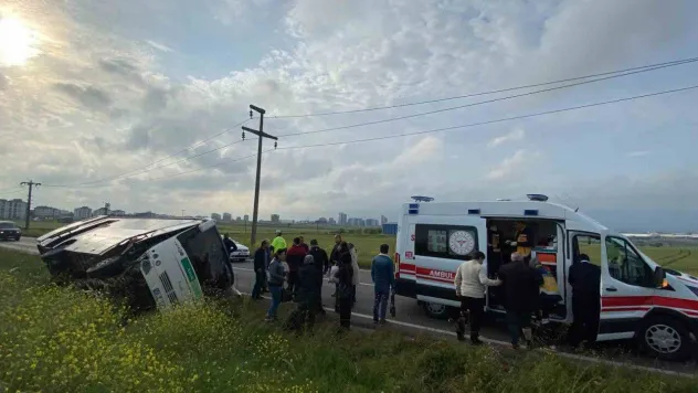 Çorlu'da işçi servisi şarampole yuvarlandı: 6 yaralı