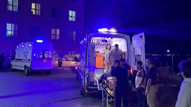 Çorlu'da moto kuryeler çarpıştı: 2 yaralı