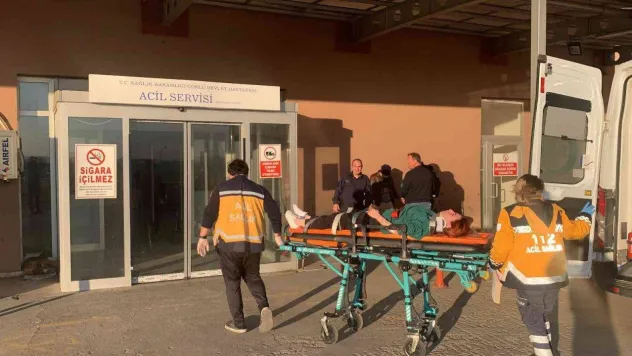 Çorlu'da motosiklet devrildi: 2 yaralı