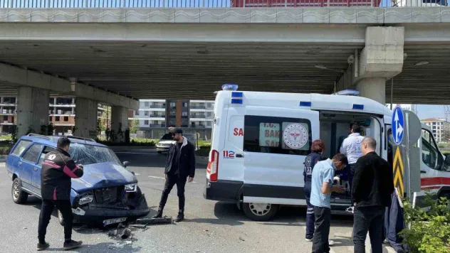 Çorlu'da trafik kazası: 3 yaralı