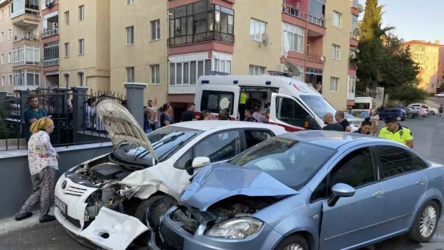 Çorlu'da trafik kazası: 4 yaralı