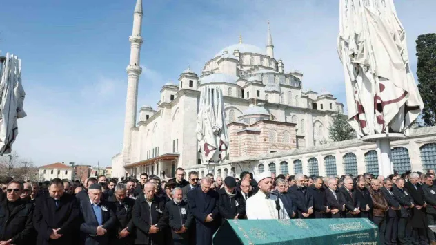 Cumhurbaşkanı Erdoğan, iş adamı Kemal Coşkun'un cenaze törenine katıldı