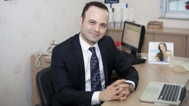Demirbağ'dan meme uyarısı!