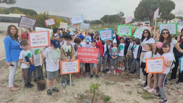 Depremde yaşamını yitiren 98 can Çeşme'de yaşayacak