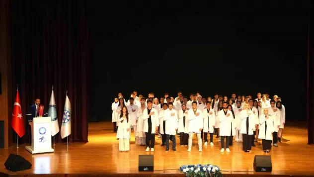 Diş hekimliği fakültesinde beyaz önlük heyecanı