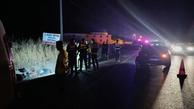 Duble yolda feci kaza: Yolun karşısına geçerken canından oldu