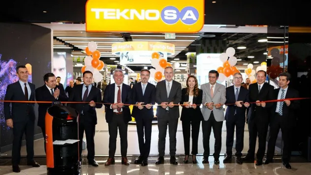 (Düzeltme) Teknosa, İstinyePark mağazasını müşteri odaklı yeni konsepte dönüştürdü