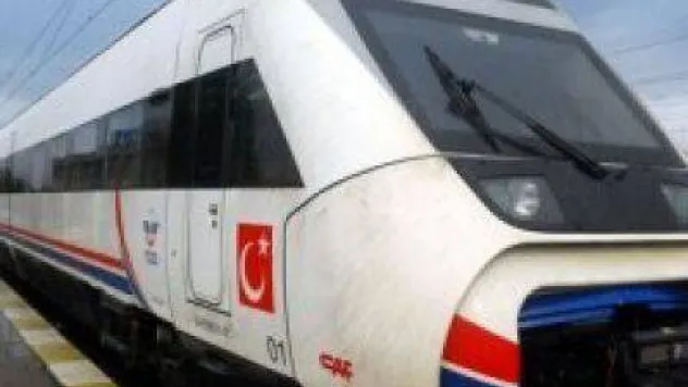 E-postası olmayan tren ve vapura binemeyecek