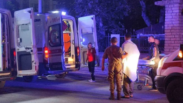 Edirne'de orduevinde çıkan yangında 16 asker dumandan etkilendi