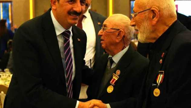 Edirne'de şehit aileleri ve gaziler iftarda bir araya geldi
