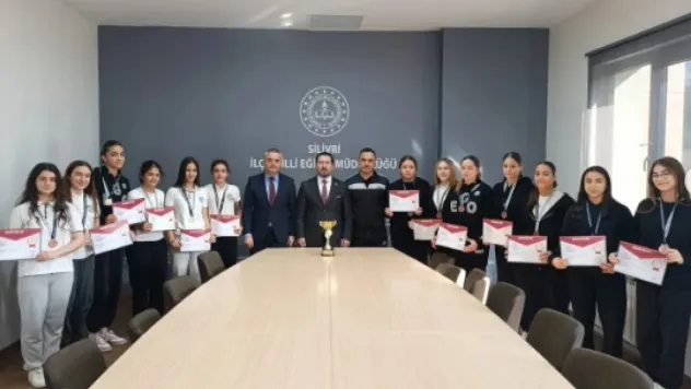 Ertuğrul Gazi'nin Yıldız Kızları Türkiye Finallerine Hazır