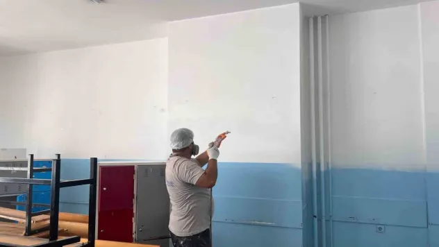 Esenler'in okulları yeni döneme hazırlanıyor