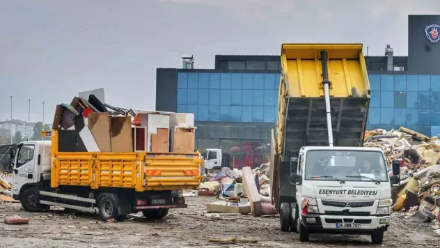 Esenyurt'ta kullanılmış ev eşyaları doğaya zarar vermeden bertaraf ediliyor