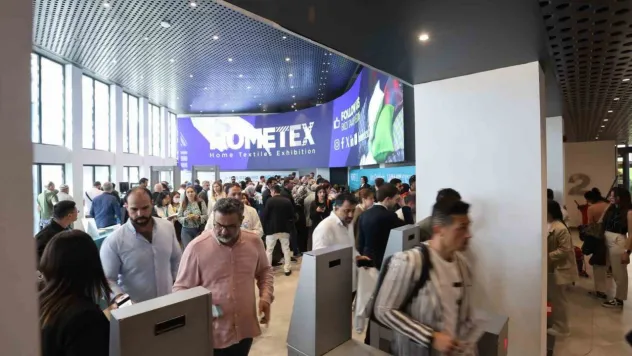 Ev tekstili sektörü HOMETEX Ev Tekstili Fuarı'nda bir araya geldi