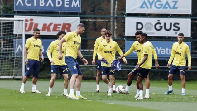 Fenerbahçe, Avusturya kampında 3 hazırlık maçı oynayacak