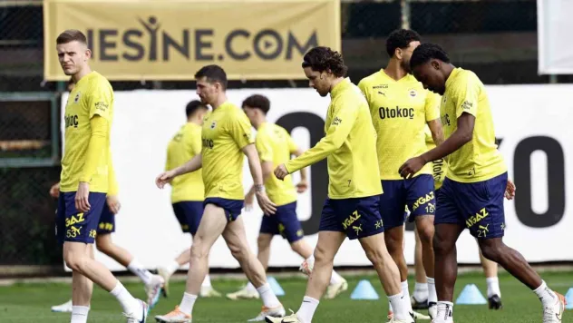 Fenerbahçe, Beşiktaş maçı hazırlıklarına başladı