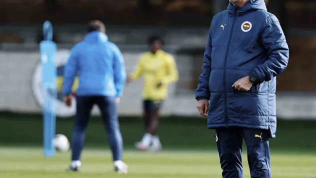 Fenerbahçe, Galatasaray derbisi hazırlıklarını sürdürdü