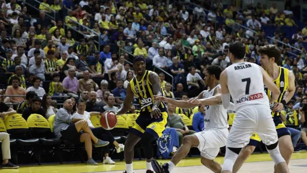 Fenerbahçe seride durumu 2-0 yaptı