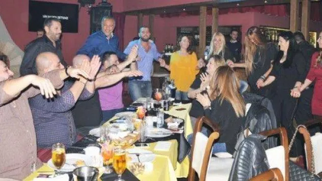 Ferman Toprak LüxSaloon'u salladı!