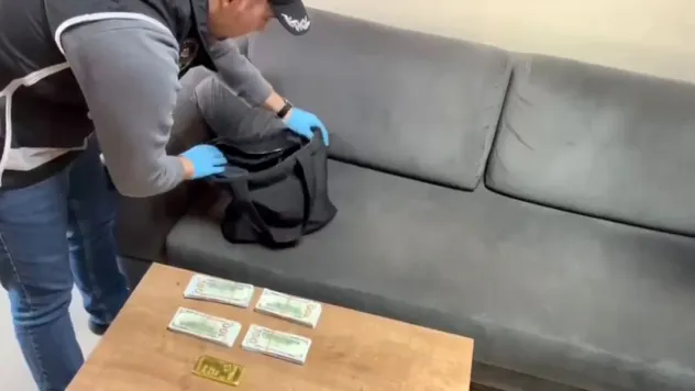 FETÖ'nün para transferi polis kamerasında