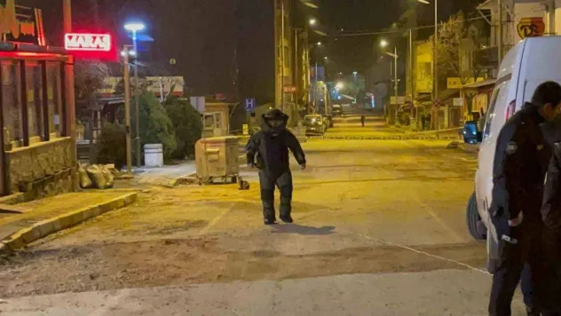 Fünye ile imha edilen çantadan turşu bidonu çıktı