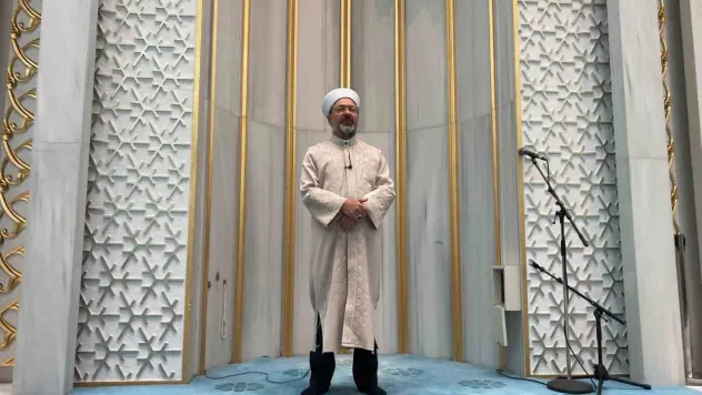 Gazze'de hayatını kaybedenler için gıyabi cenaze namazı kılındı