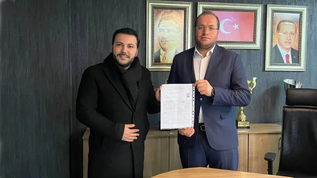 Genç mimar AK Parti'den meclis üyesi aday adayı oldu