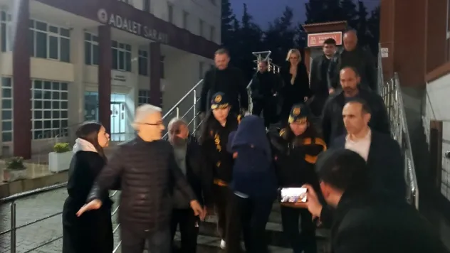 Güllü'nün kızı annesi öldürme suçlamasıyla tutuklandı