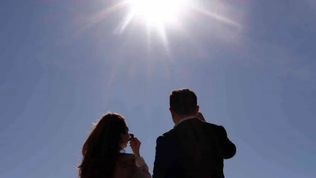 Güneş tutulması Silivri'de merakla izlendi