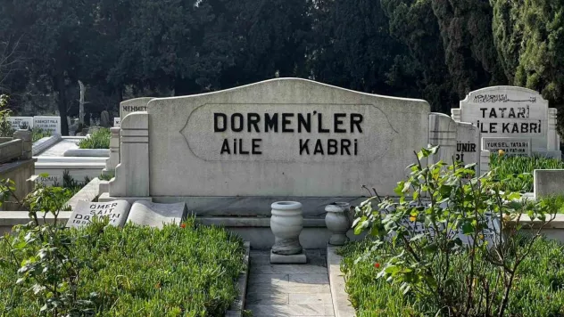 Haldun Dormen Edirnekapı Mezarlığı'nda toprağa verildi