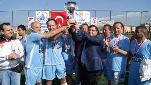 İBB Spor A.Ş.'de Şampiyon Begü Reklam