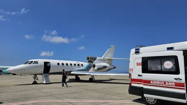 İngiltere'ye sevk edilen hastaya Türkiye'de oksijen ikmali yapıldı